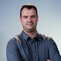 Alexandre A. Steiner